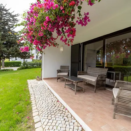 Apartment 77 - Sao Rafael By Hellovacations *